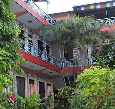 Kalpana G. House Hotel Похара Екстериор снимка