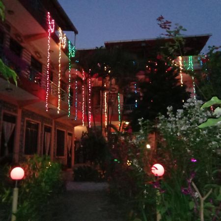 Kalpana G. House Hotel Похара Екстериор снимка